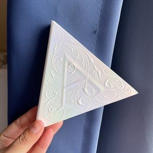 Kat von d alchemist holographic palette